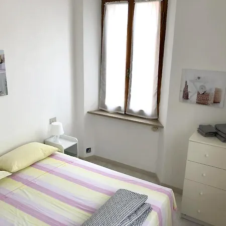 公寓 With One Bedroom In With Wifi